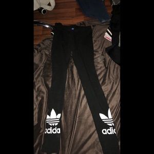 Adidas Trefoil Leggings.